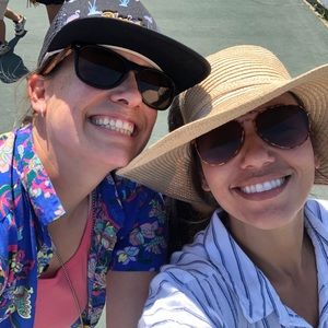 Meet your Posher, Danielle